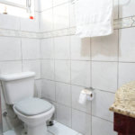 Sobrado à venda com 4 quartos, sendo 1 suíte,  em Vila Aguiar, São Roque, SP
