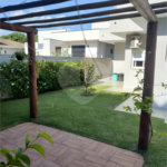 Casa à venda com 3 suítes no condomínio Reserva dos Vinhedos, Louveira - SP
