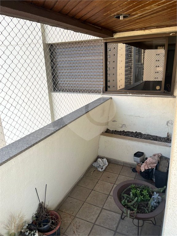 Apartamento à venda com 4 suítes em Vila Uberabinha, São Paulo, SP