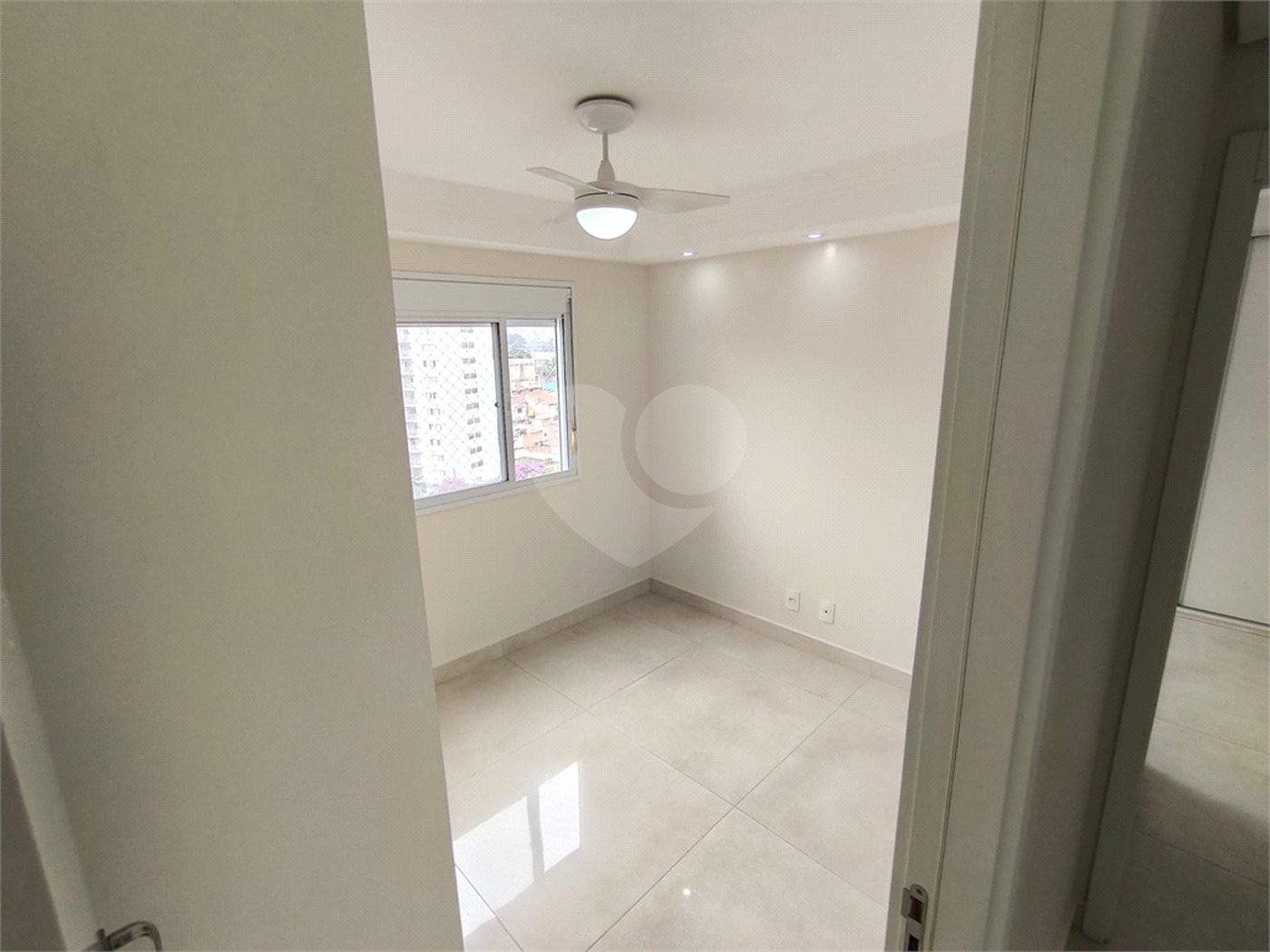 Apartamento à venda com 2 quartos, sendo 1 suíte, em Jardim Vazani, São Paulo, SP