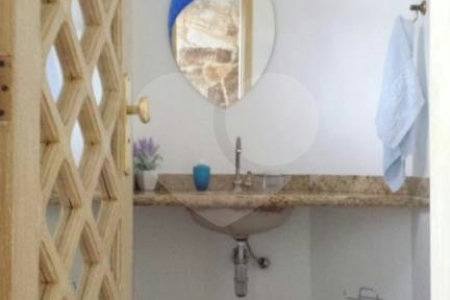 Casa com 3 dorm, 2 suítes, área gourmet, 4 vagas na Mooca