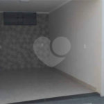 Casa térrea em Araraquara/SP.