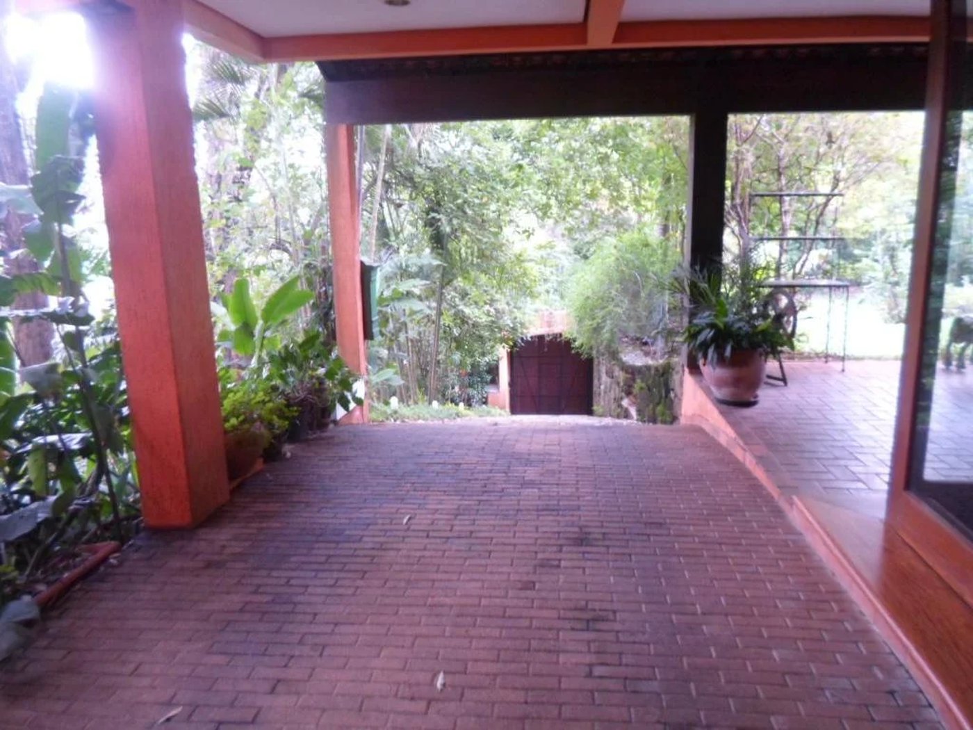 Sobrado à venda com 5 quartos, sendo 3 suítes,  em Fazenda Morumbi, São Paulo, SP