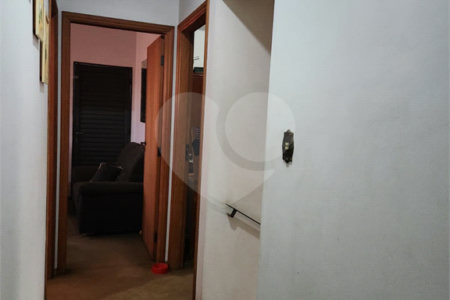 Sobrado à venda com 3 quartos, sendo 1 suíte, em Jardim Floridiana (vila Xavier), Araraquara, SP