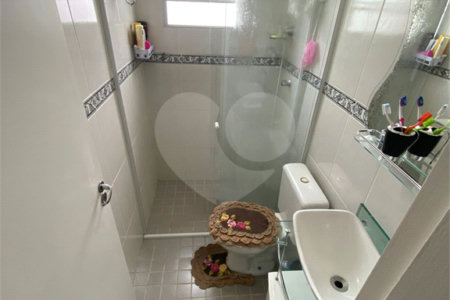 Apartamento à venda com 3 quartos em Vila Suzana, São Paulo, SP