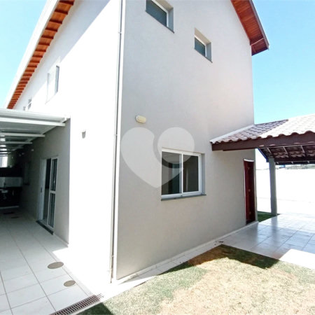 Casa de Vila à venda com 3 suítes em João Xxiii, Vinhedo, SP