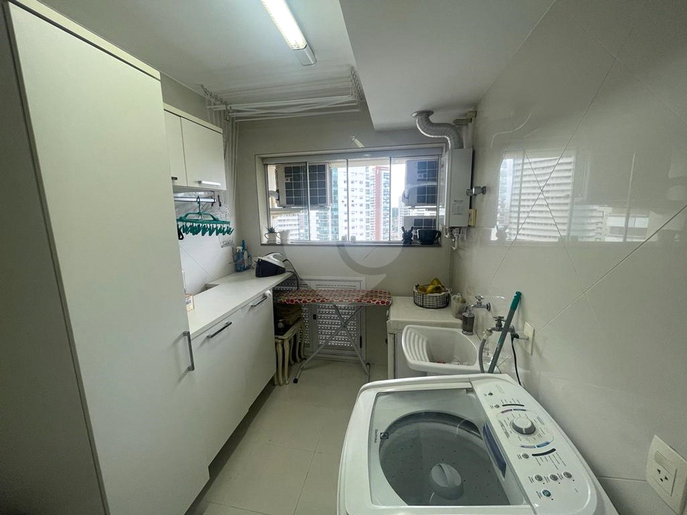 Apartamento à venda com 3 suítes em Vila Gertrudes, São Paulo, SP