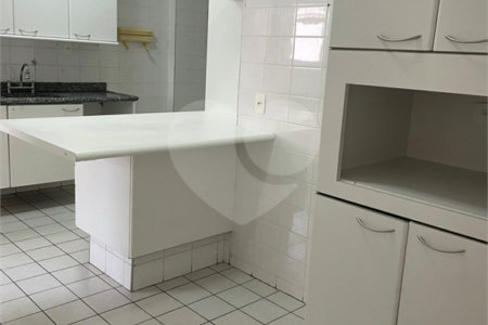 Apartamento para alugar com 3 quartos, sendo 1 suíte, em Indianópolis, São Paulo, SP