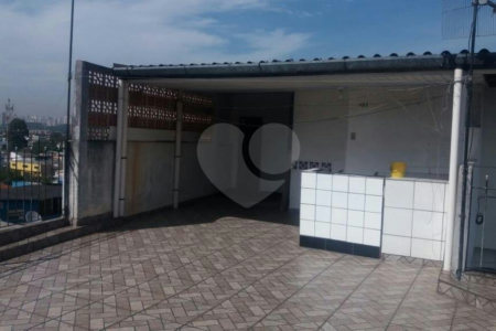 Sobrado à venda com 3 quartos, sendo 1 suíte, em Jardim Japão, São Paulo, SP