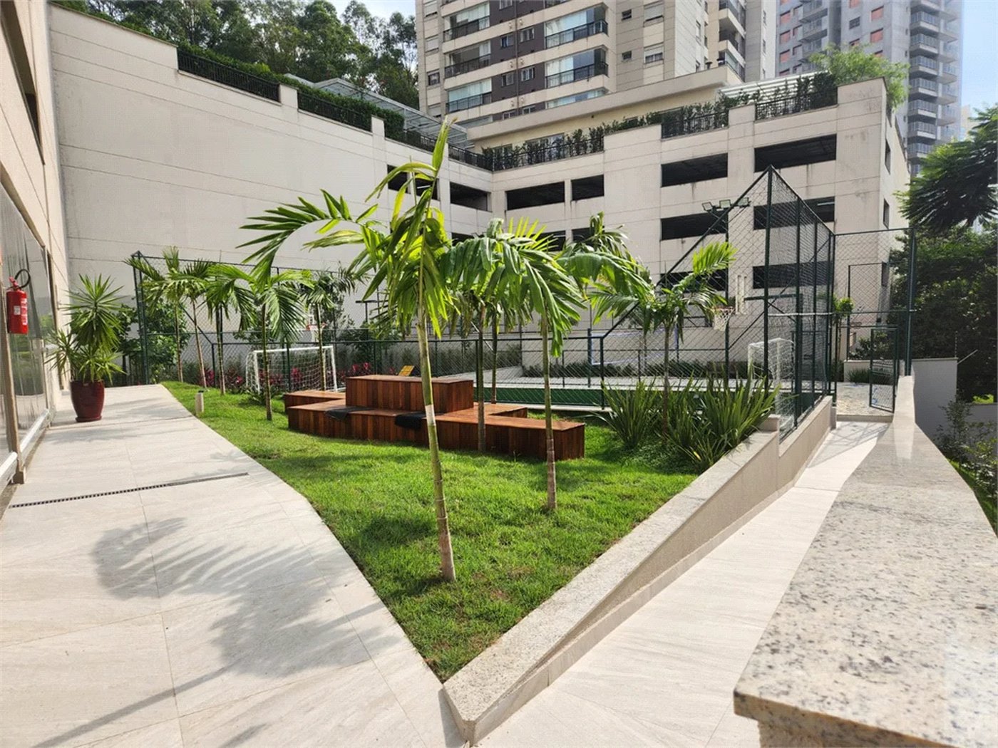 Apartamento à venda com 2 suítes em Vila Andrade, São Paulo, SP