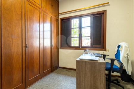 Casa à venda com 3 quartos, sendo 1 suíte, em Chácara Santo Antônio (zona Sul), São Paulo, SP