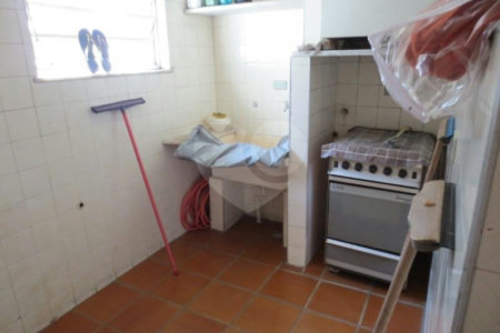 Casa à venda com 4 quartos, sendo 2 suítes, em Bosque da Saúde, São Paulo, SP