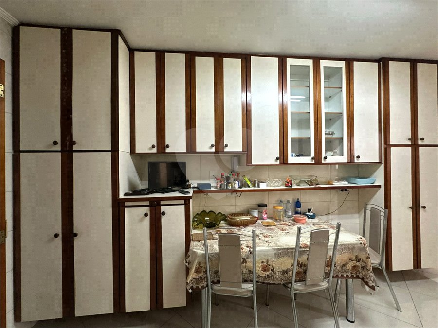 Apartamento à venda ou para alugar com 4 quartos, sendo 2 suítes, em Santana, São Paulo, SP