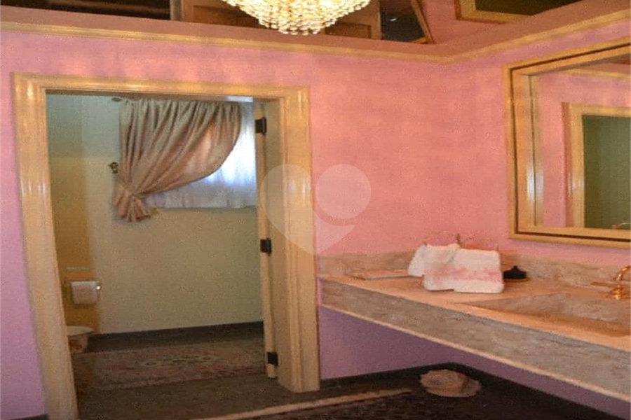 Casa à venda com 8 quartos, sendo 5 suítes, em Serra da Cantareira, Mairiporã, SP