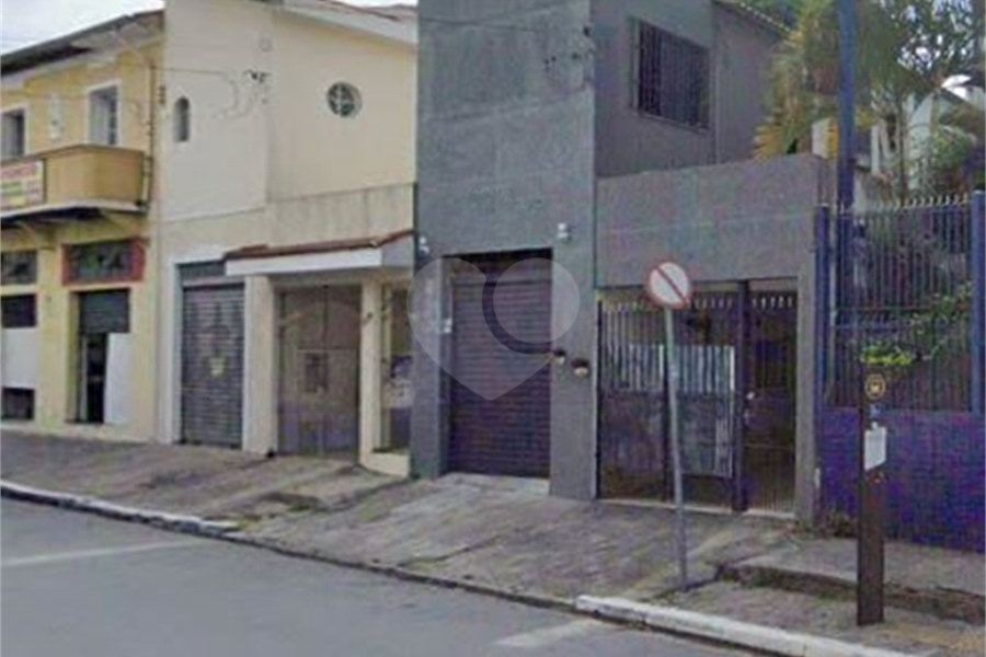 Casa à venda com 3 quartos em Carandiru, São Paulo, SP