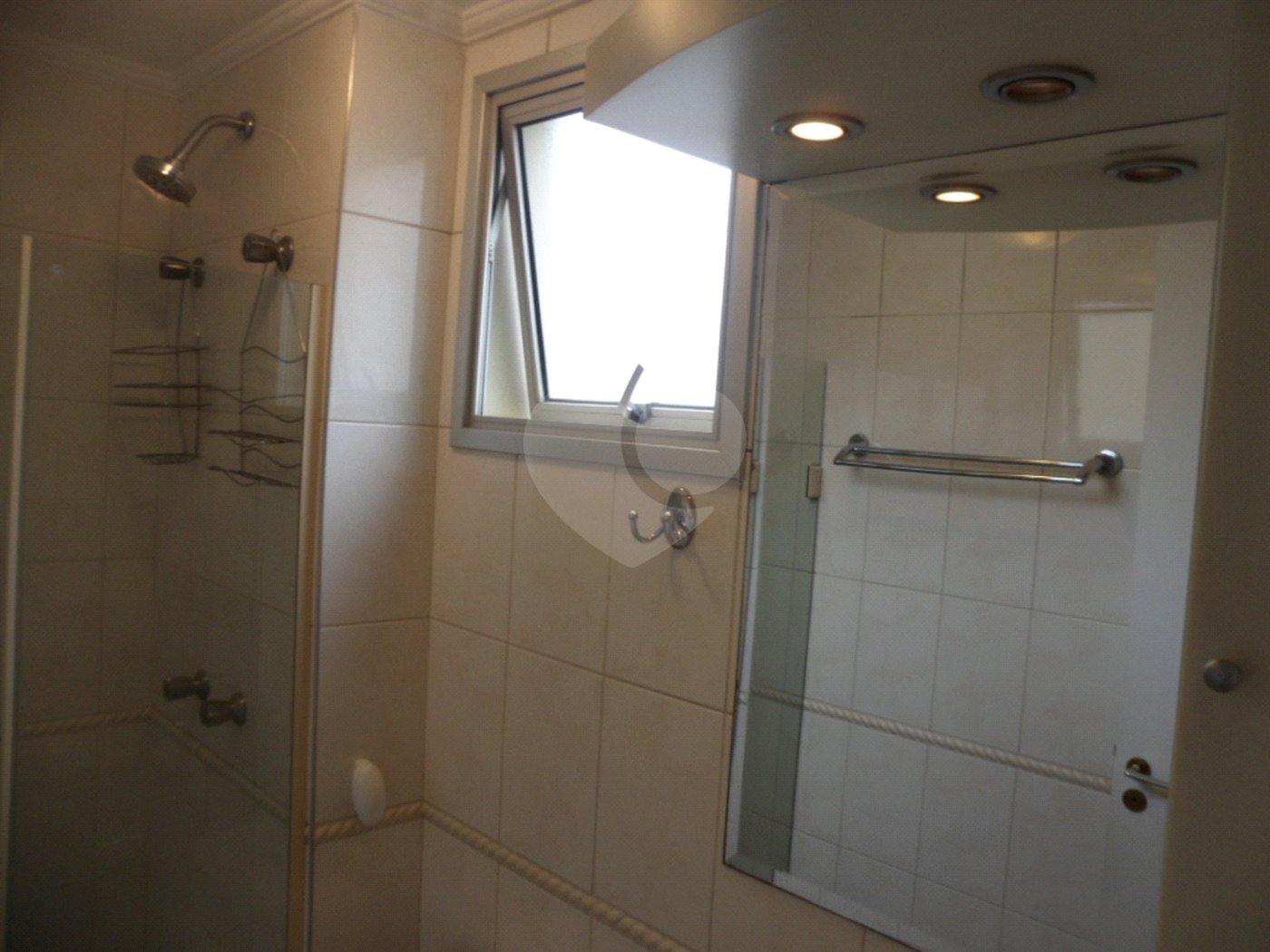 Apartamento à venda com 3 quartos, sendo 1 suíte,  em Santana, São Paulo, SP
