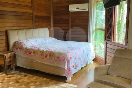 Chácara à venda com 2 quartos em Chácaras Copaco, Arujá, SP