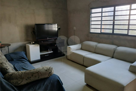 Casa à venda com 3 quartos, sendo 1 suíte,  em Jardim Amanda I, Hortolândia, SP