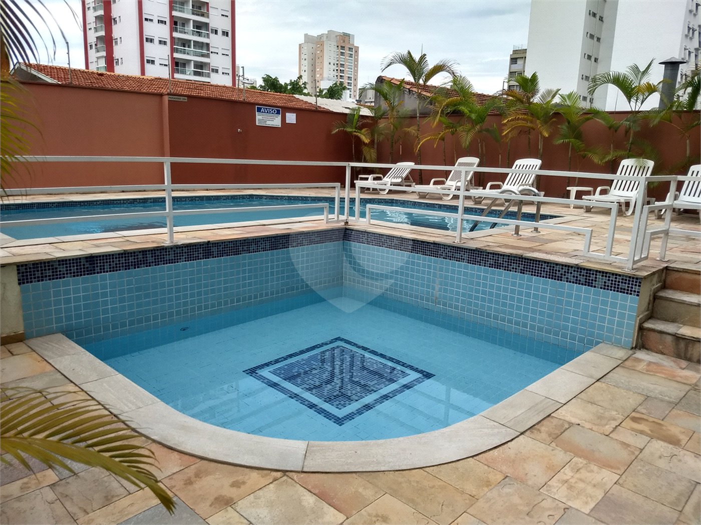 Apartamento à venda com 3 quartos, sendo 1 suíte, em Vila Olímpia, São Paulo, SP