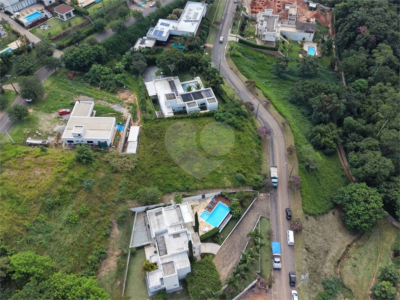 Terreno à venda no condomínio Jardim Primavera, Louveira - SP