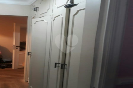 Apartamento à venda com 3 quartos, sendo 1 suíte, em Real Parque, São Paulo, SP