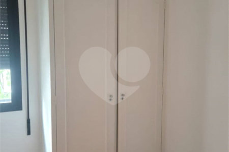Apartamento à venda com 3 quartos, sendo 1 suíte,  em Vila Caraguatá, São Paulo, SP