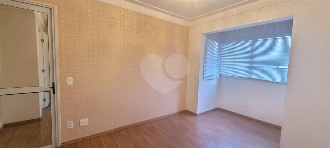 Apartamento à venda com 3 suítes no Centro, Santo André, SP