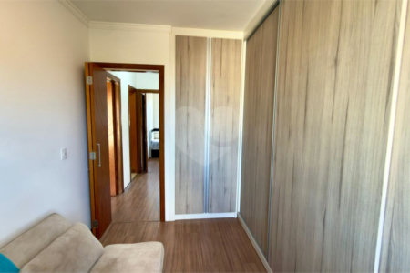 Casa à venda com 3 quartos, sendo 1 suíte, no condomínio Residencial Village Salermo, Sorocaba - SP