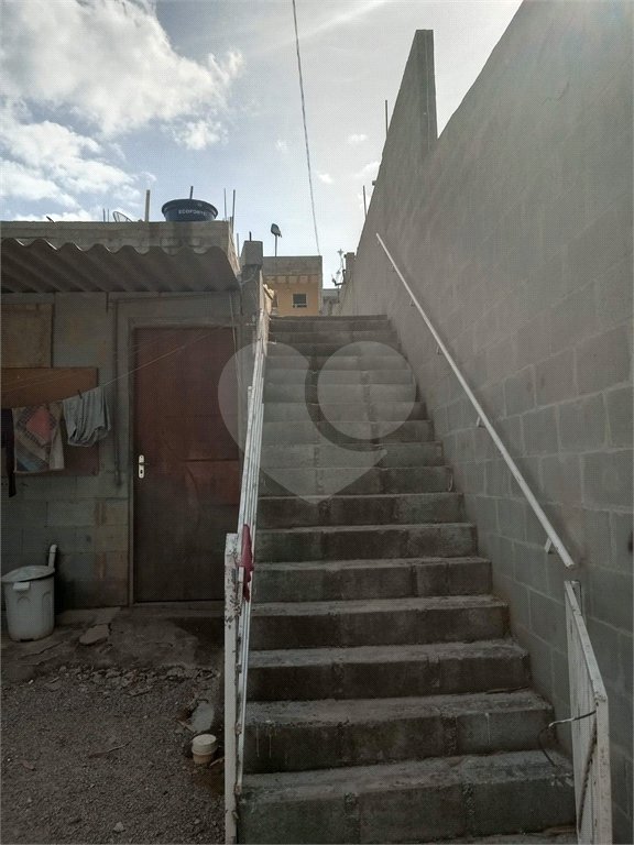 Casa à venda com 2 quartos, sendo 1 suíte,  em Vila São Paulo, Mogi das Cruzes, SP