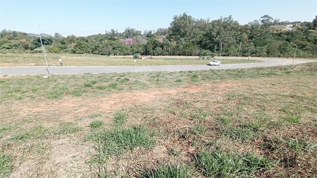Terreno à venda com 1 suíte em Jardim Portugal, Valinhos, SP
