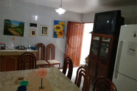 Casa Térrea à venda com 3 quartos em Parque Residencial Julia, São Paulo, SP