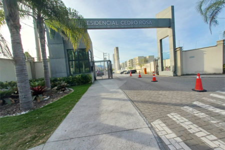 Apartamento à venda com 2 quartos em Inhoaíba, Rio de Janeiro, RJ