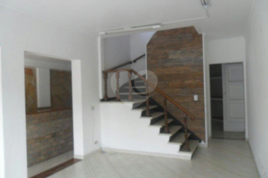 Sobrado à venda com 1 quarto em Água Fria, São Paulo, SP