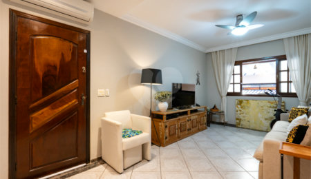 Sobrado à venda com 3 quartos, sendo 1 suíte,  em Campo Grande, São Paulo, SP