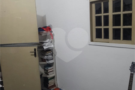 Casa à venda com 2 quartos em Parque Industrial, São Paulo, SP