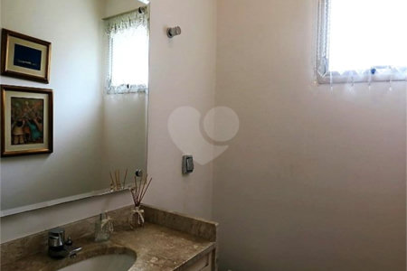 Apartamento à venda com 3 quartos, sendo 1 suíte,  em Real Parque, São Paulo, SP