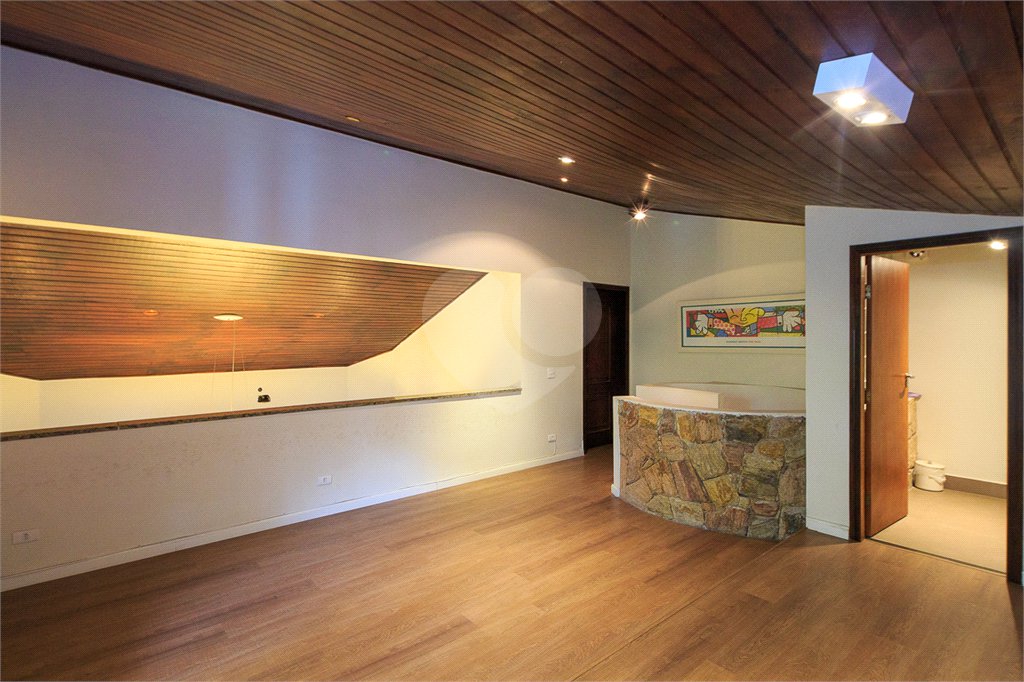 Casa Térrea à venda com 4 quartos, sendo 3 suítes, em Jardim Marajoara, São Paulo, SP