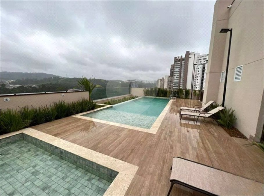 Apartamento à venda com 3 quartos, sendo 2 suítes, em Barueri, Barueri, SP