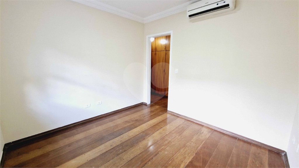 Casa à venda com 4 suítes no condomínio Jardim Vitória Régia, São Paulo - SP