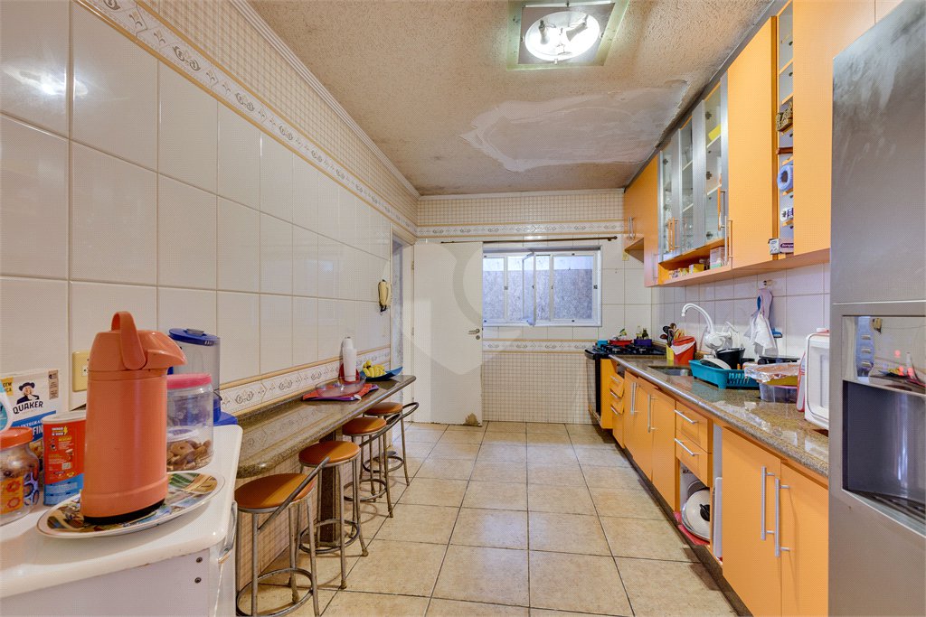 Casa de Vila à venda com 4 quartos, sendo 2 suítes,  no condomínio City Campo Grande, São Paulo - SP