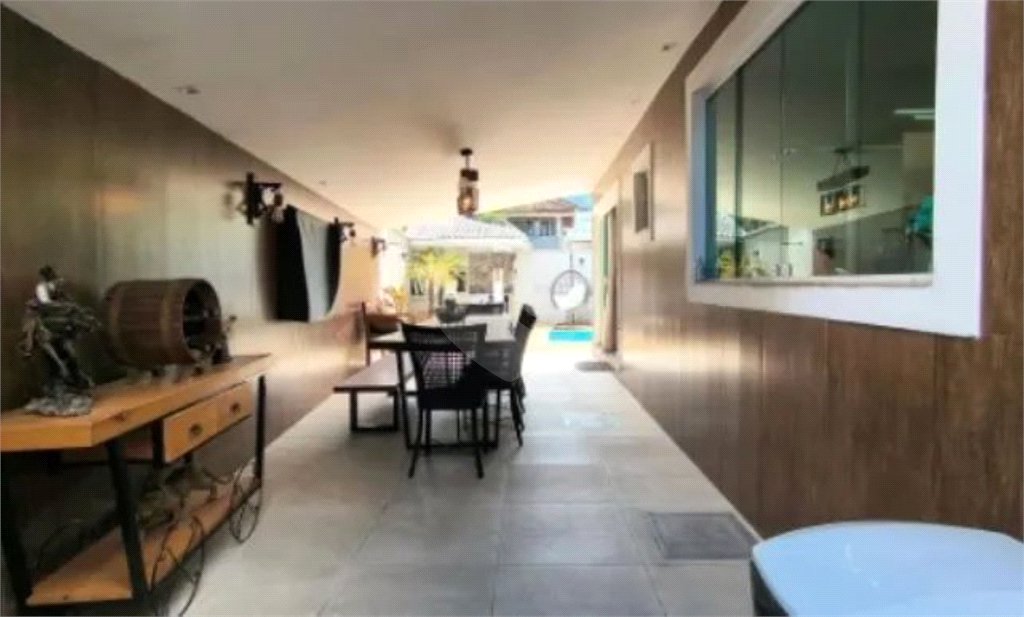 Casa à venda com 4 quartos, sendo 3 suítes, em Vargem Pequena, Rio de Janeiro, RJ