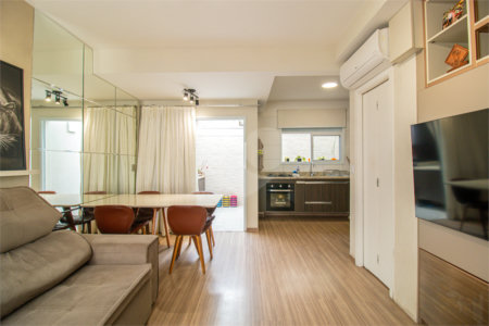 Casa à venda com 2 suítes no condomínio Residencial Living Sabara, São Paulo - SP