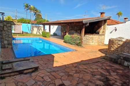 Salão à venda em Jardim Santa Rosa, Araraquara, SP