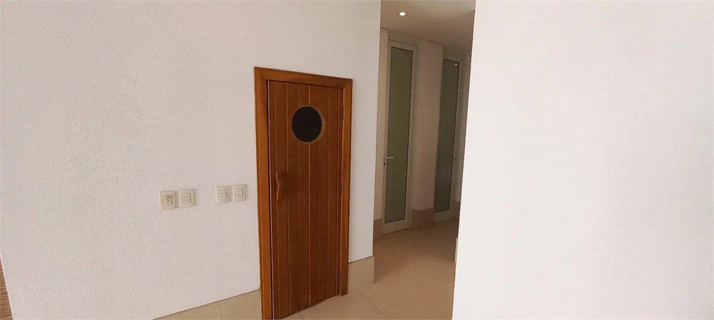 Sobrado à venda ou para alugar com 7 quartos, sendo 4 suítes, em Cidade Jardim, São Paulo, SP