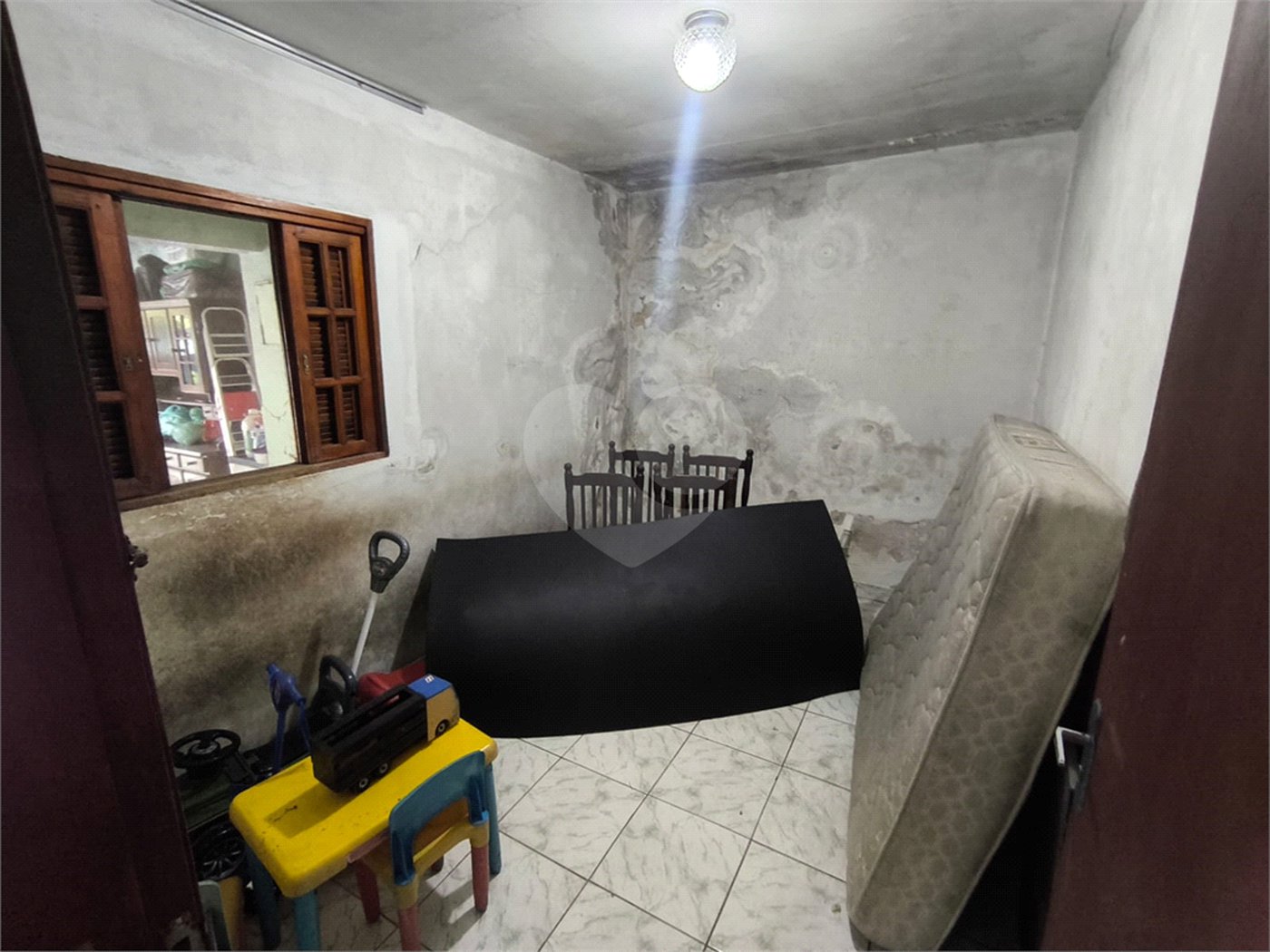 Casa à venda com 5 quartos, sendo 2 suítes, em Jardim Umarizal, São Paulo, SP