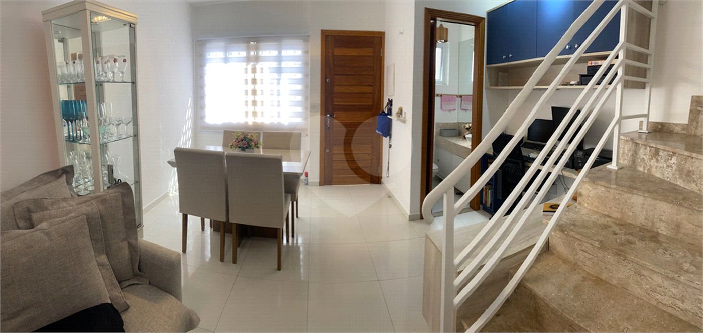 Casa à venda com 2 suítes em Santana, São Paulo, SP