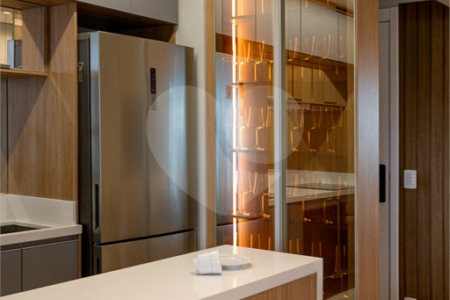Apartamento à venda com 2 quartos, sendo 1 suíte, em Santo Amaro, São Paulo, SP