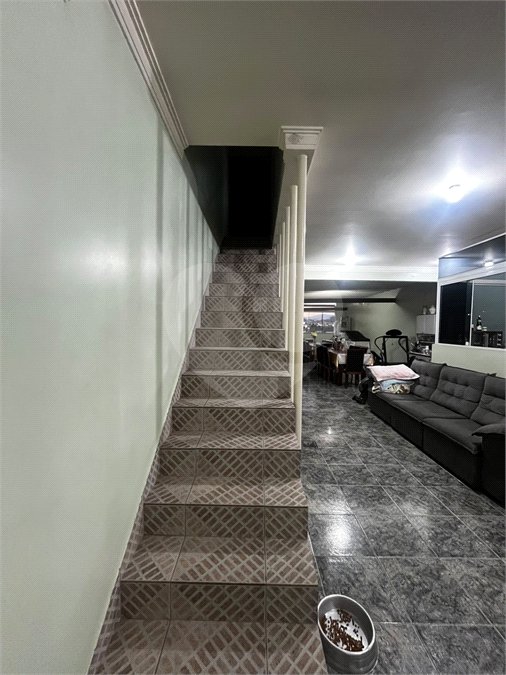 Sobrado à venda com 5 quartos, sendo 3 suítes, em Jardim Jaraguá (são Domingos), São Paulo, SP