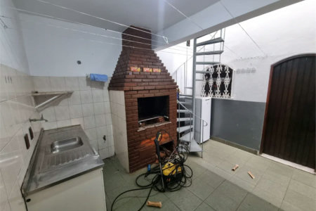 Casa à venda com 4 quartos, sendo 1 suíte, em Jardim Lídia, São Paulo, SP