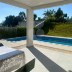 Casa à venda com 4 suítes no condomínio Village Saint Charbel, Araçoiaba da Serra - SP
